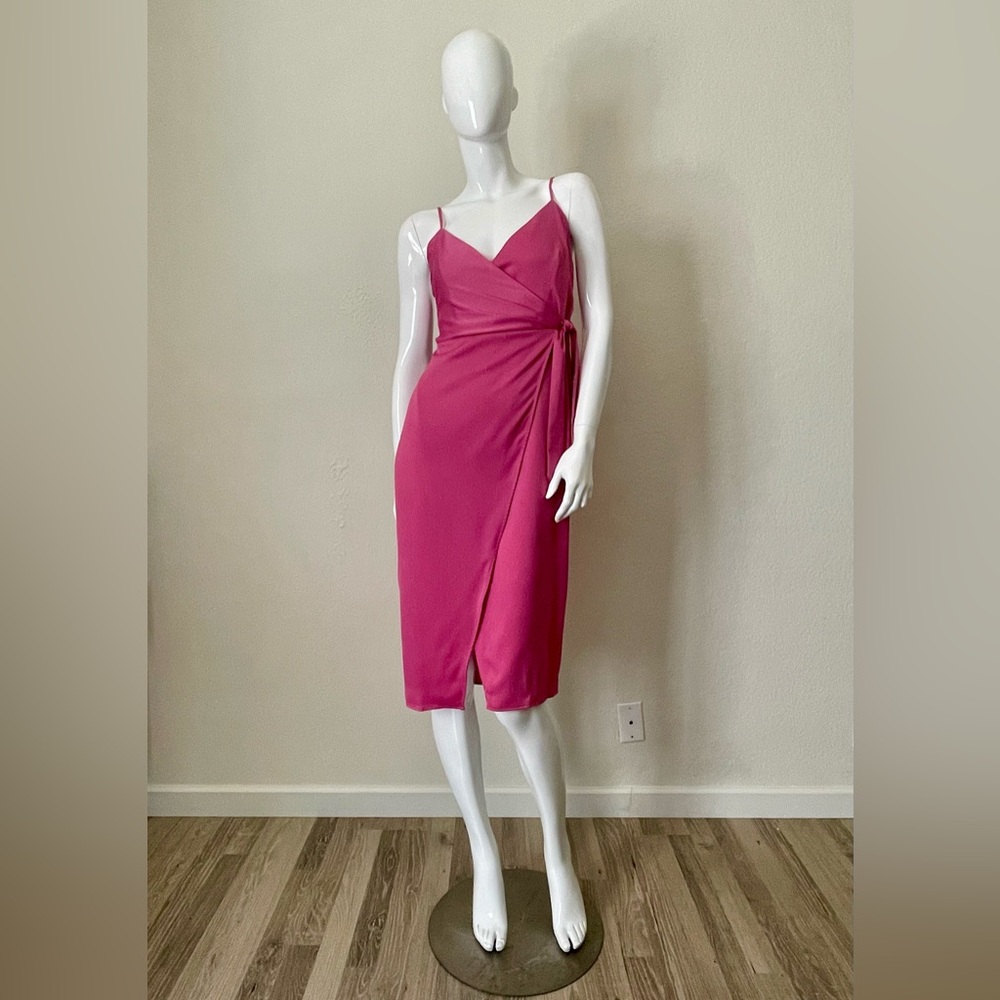 Urban Outfitters Quinn Pink Midi Wrap Dress NWT Size M